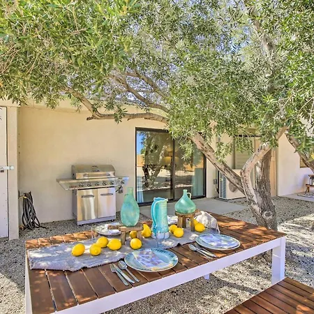 Modern Joshua Tree Bungalow With Fire Pit And Bbq! Exterior foto
